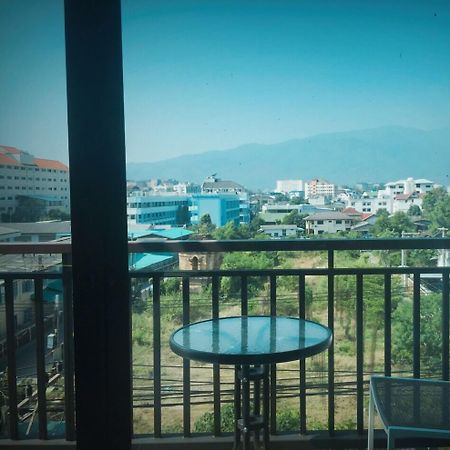 Rinrada Loft Resident Chiang Mai Exterior foto